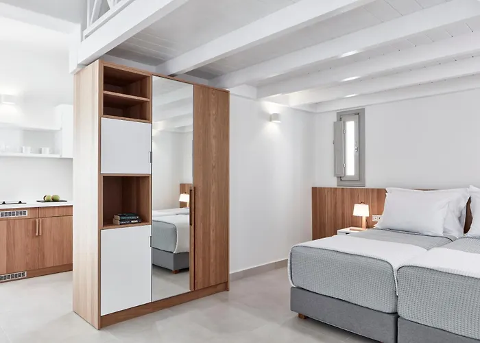 Semesteranläggning (resort) Costa Grand & Kamári