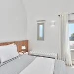 Resort Costa Grand & Kamári