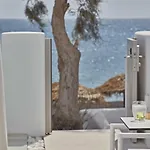 Resort Costa Grand & Kamári